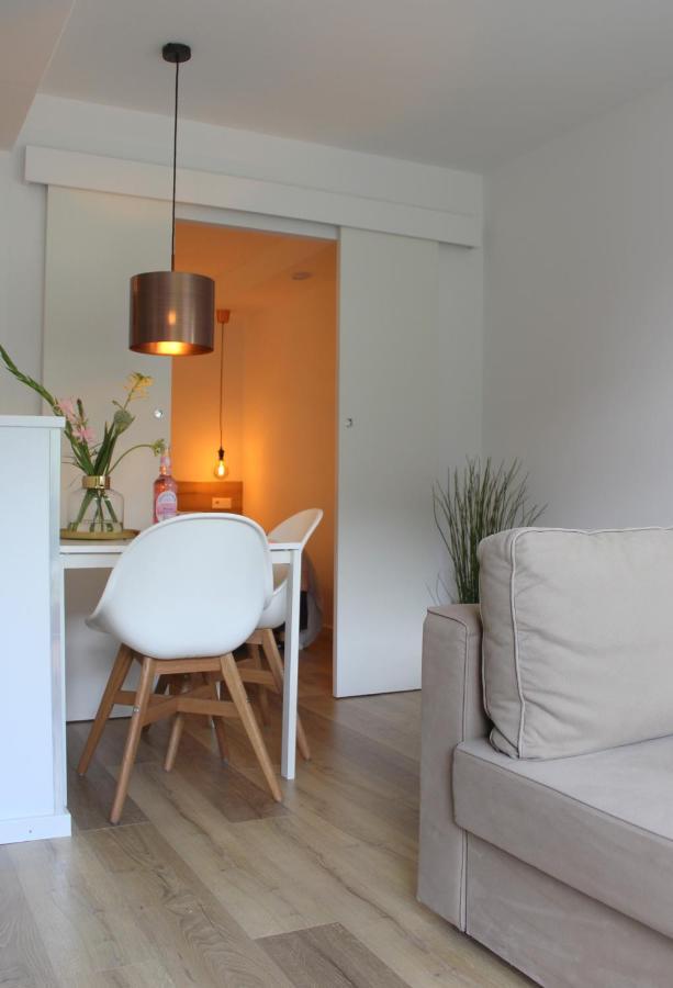 Appartement Hideaway Nr 17 - Amelander Kaap Hollum  Exterior photo